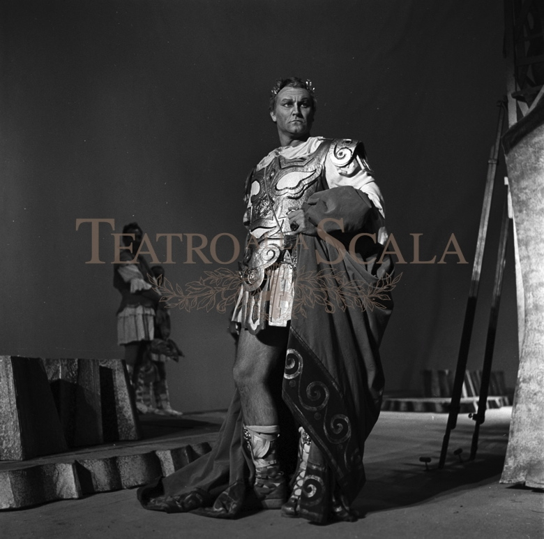 Giulio-Cesare01
